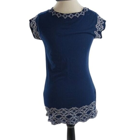 BCBGMaxazria Blouse Blue Embroidered Empire Waist Short Sleeve Size Large - Picture 5 of 7